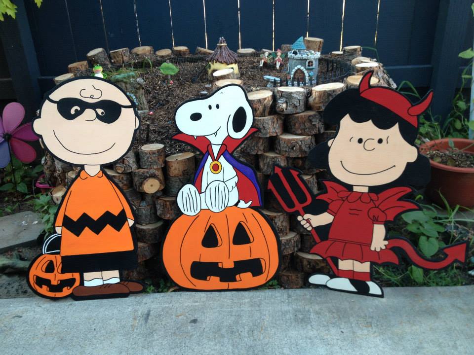 Halloween Yard Decorations - Spiffed up wood
